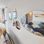 Ocea Marina Vue Refait A Neuf Avec Parking Privatif * Довиль