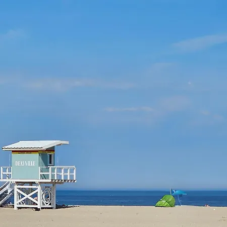 Ocea Marina Vue Refait A Neuf Avec Parking Privatif 아파트 도빌