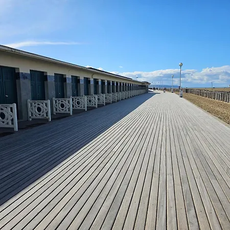 Ocea Marina Vue Refait A Neuf Avec Parking Privatif 아파트 도빌