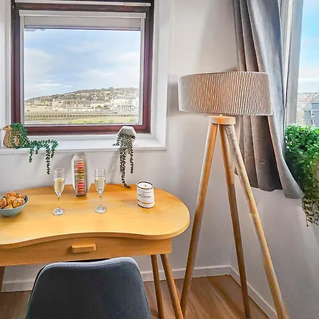 Apartment Ocea Marina Vue Refait A Neuf Avec Parking Privatif Deauville