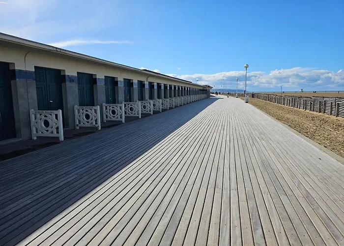 Ocea Marina Vue Refait A Neuf Avec Parking Privatif Apartment Deauville