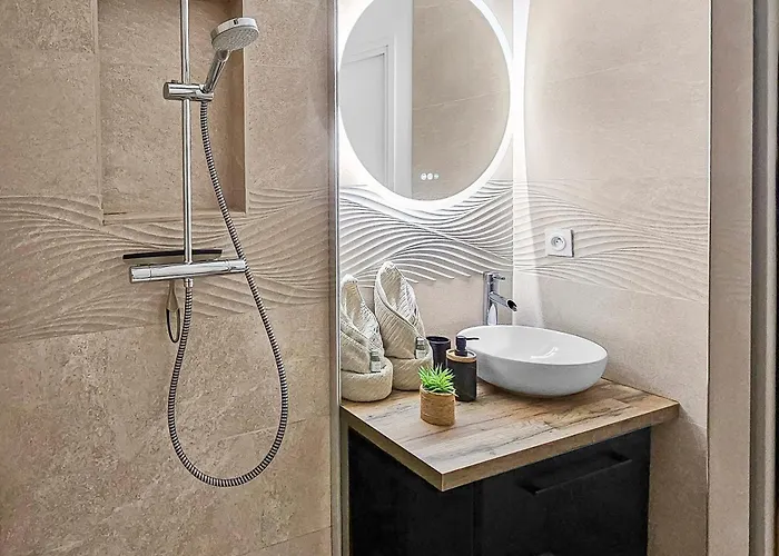 Ocea Marina Vue Refait A Neuf Avec Parking Privatif *